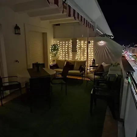 Apartmán Atico Mediterraneo Con Terraza Y Solarium En El Centro Y A Un Paso Del Mar En Rincón de la Victoria